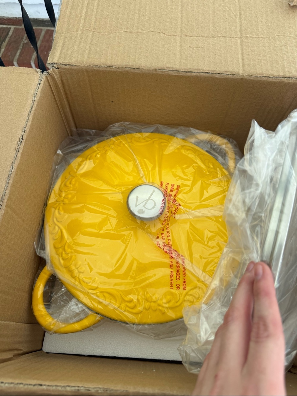 Valerie Bertinelli Yellow Covered Dutch Oven